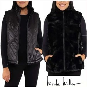 NWT - Nicole Miller Women’s Faux Fur Exterior Reversible Vest (Black)